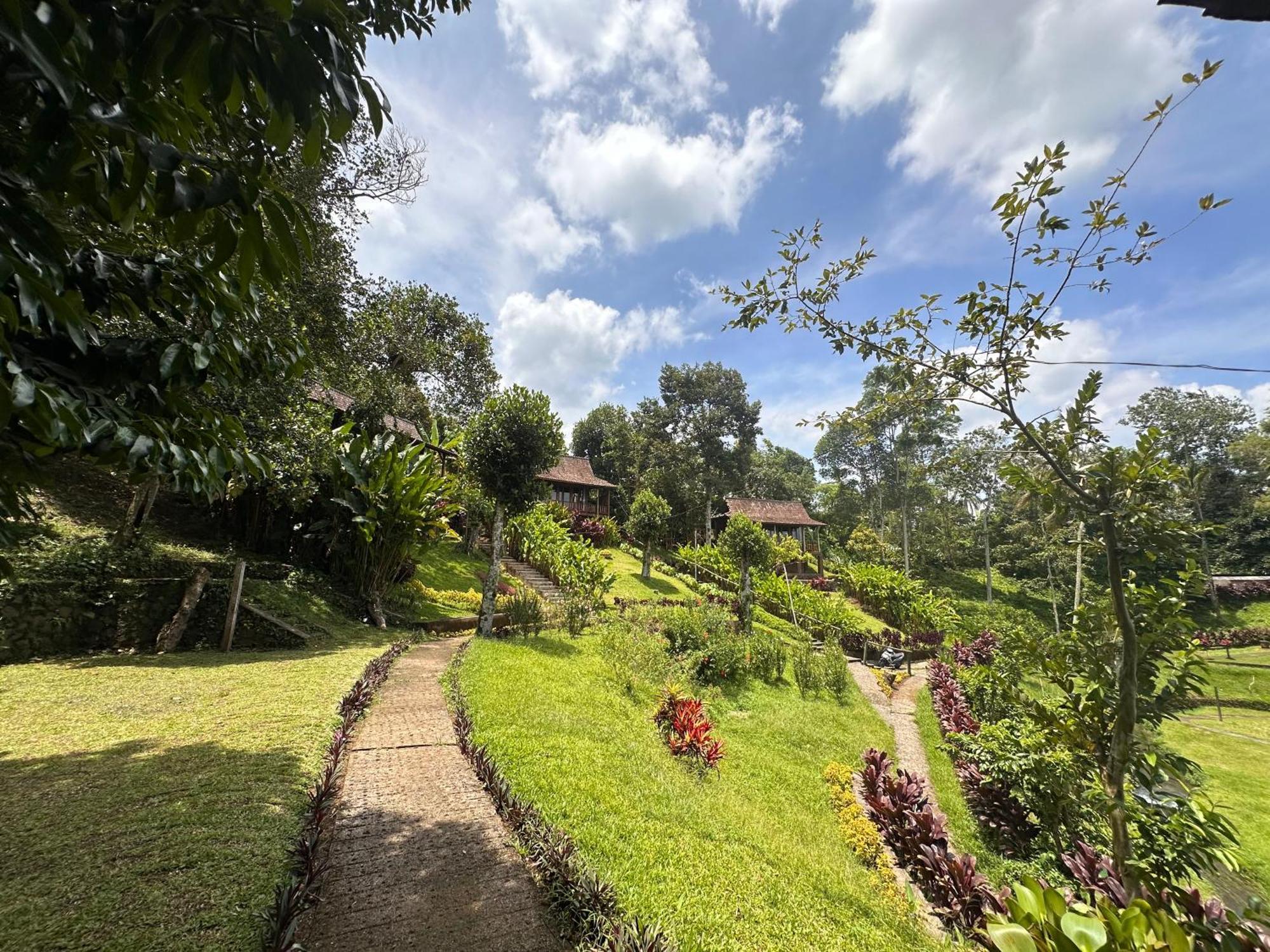 Sang Tirta Resort Penebel Екстериор снимка